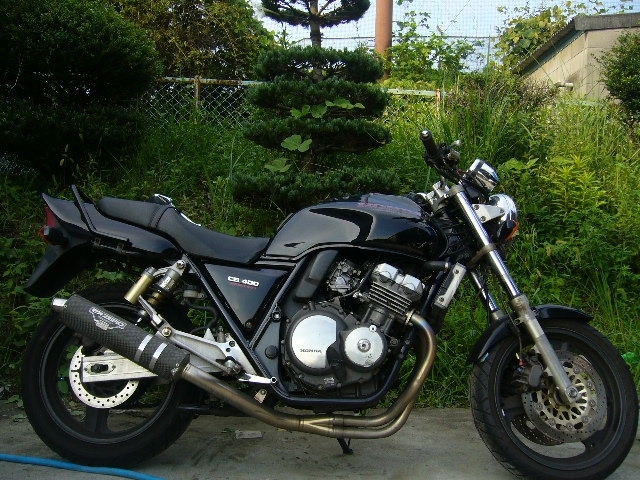 Honda CB 400 SF