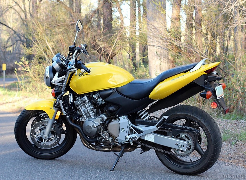 Личный отзыв про мотоцикл Honda CB600FA Hornet