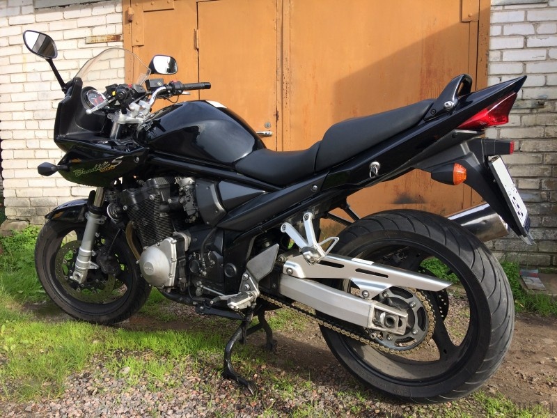 Отзыв про мотоцикл Suzuki Bandit GSF 1200