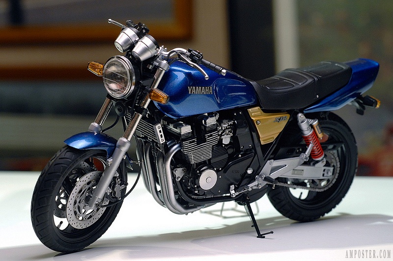 Отзыв про мотоцикл Yamaha XJR 400