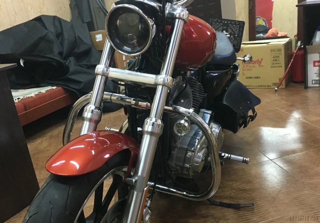 Небольшой отзыв о мотоцикле Harley-Davidson Sportster 883