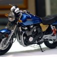 Небольшая история про мотоцикл Yamaha XJR 400