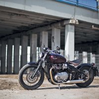 Triumph  Bonneville Bobber - обзор мотоцикла
