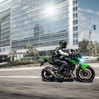 Kawasaki Z400 – чем удивила малокубатурная новинка 2019