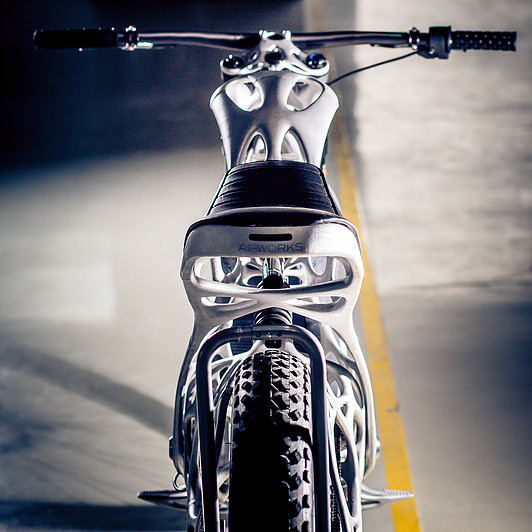 Light Rider- первый в мире мотоцикл из составных частей напечатанных на 3D принтере